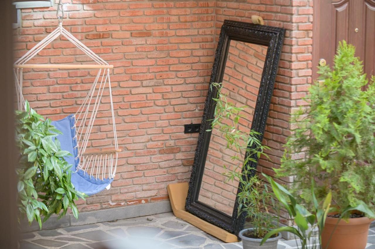 Brick Yard Apartament *